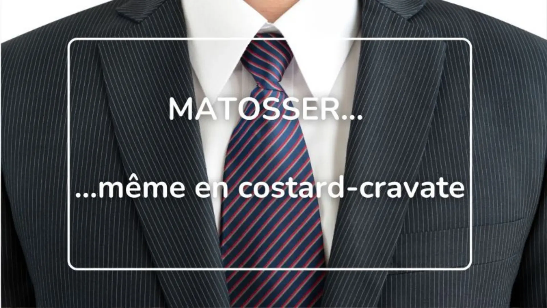 Homme en costume-cravate illustrant la nécessité de s’impliquer sur le terrain malgré son statut
